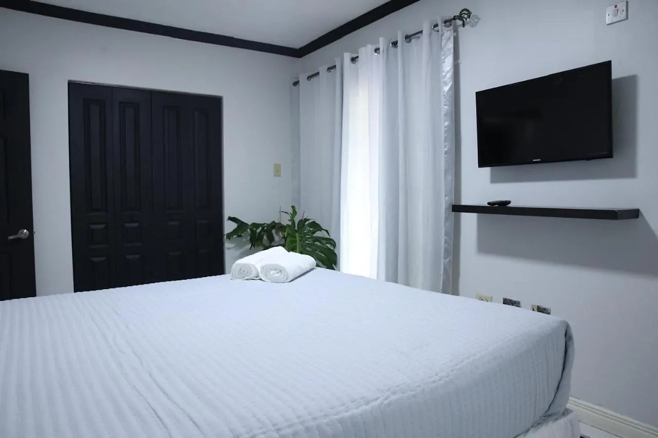 Apartment At Winchester Kingston Jamaica